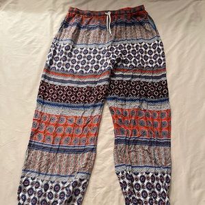 Fun printed bungee pants